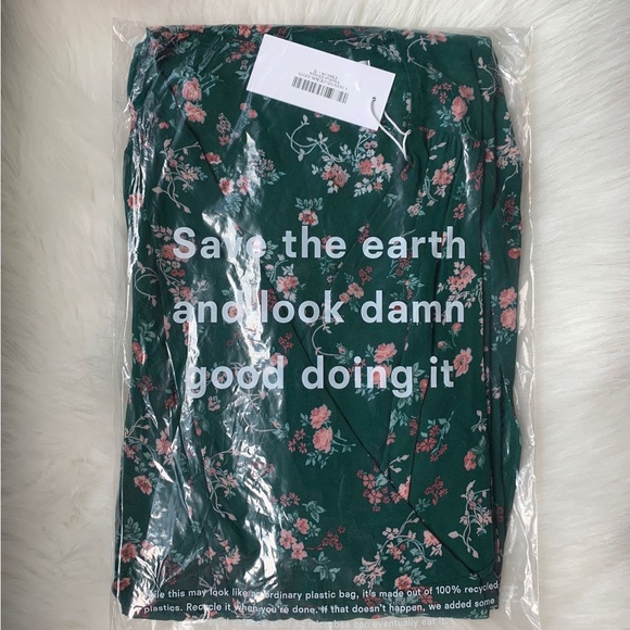 Reformation Melba dress - Picture 2 of 12